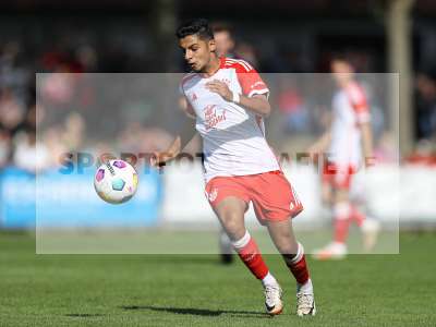 Fotos von TSV Aubstadt - FC Bayern München II auf sportfotografie.de