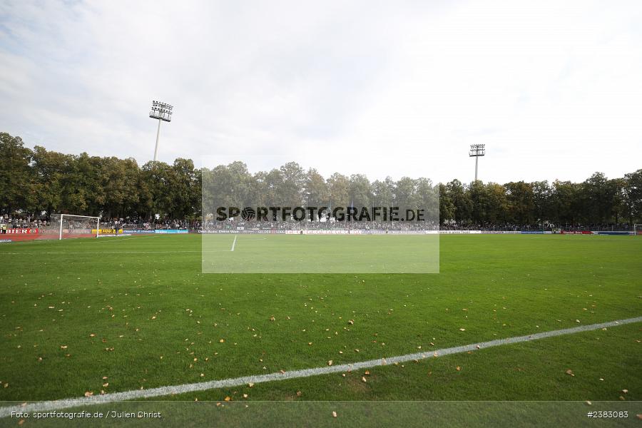 Kulisse, Zuschauer, Pitch, Sachs Stadion, Schweinfurt, 03.10.2023, sport, action, BFV, Saison 2023/2024, Fussball, 13. Spieltag, Regionalliga Bayern, FWK, FCS, FC Würzburger Kickers, 1. FC Schweinfurt 1905 - Bild-ID: 2383083