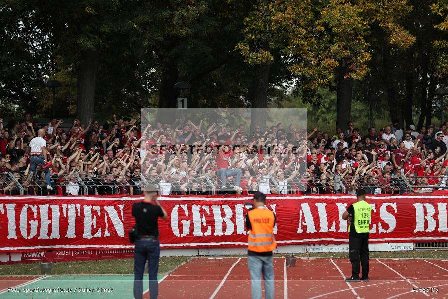 Sachs Stadion, Schweinfurt, 03.10.2023, sport, action, BFV, Saison 2023/2024, Fussball, 13. Spieltag, Regionalliga Bayern, FWK, FCS, FC Würzburger Kickers, 1. FC Schweinfurt 1905 - Bild-ID: 2383109