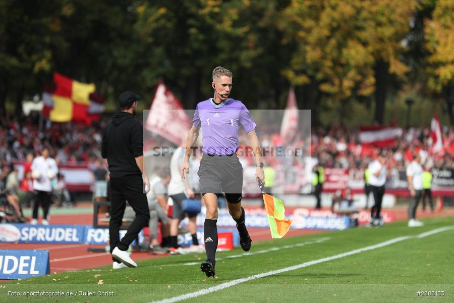 Hannes Hemrich, Sachs Stadion, Schweinfurt, 03.10.2023, sport, action, BFV, Saison 2023/2024, Fussball, 13. Spieltag, Regionalliga Bayern, FWK, FCS, FC Würzburger Kickers, 1. FC Schweinfurt 1905 - Bild-ID: 2383133