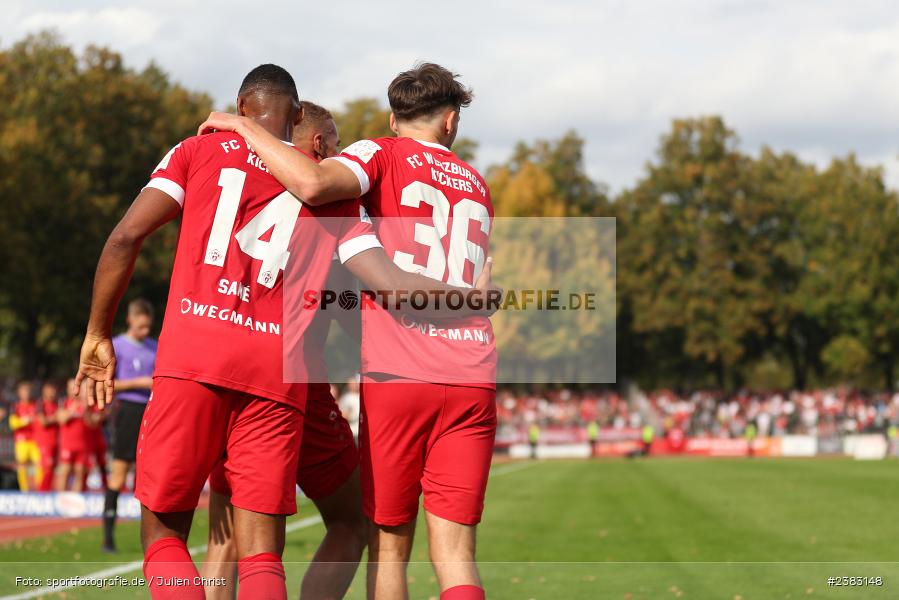 Benyas Solomon Junge-Abiol, Sachs Stadion, Schweinfurt, 03.10.2023, sport, action, BFV, Saison 2023/2024, Fussball, 13. Spieltag, Regionalliga Bayern, FWK, FCS, FC Würzburger Kickers, 1. FC Schweinfurt 1905 - Bild-ID: 2383148