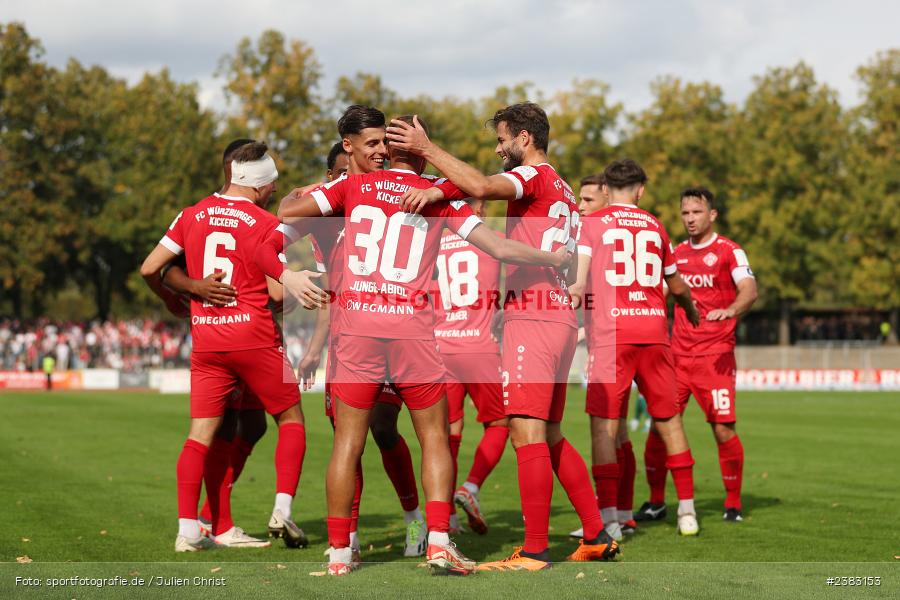 Benyas Solomon Junge-Abiol, Sachs Stadion, Schweinfurt, 03.10.2023, sport, action, BFV, Saison 2023/2024, Fussball, 13. Spieltag, Regionalliga Bayern, FWK, FCS, FC Würzburger Kickers, 1. FC Schweinfurt 1905 - Bild-ID: 2383153