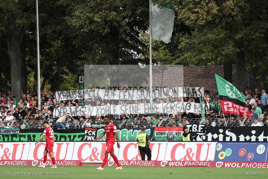 Sachs Stadion, Schweinfurt, 03.10.2023, sport, action, BFV, Saison 2023/2024, Fussball, 13. Spieltag, Regionalliga Bayern, FWK, FCS, FC Würzburger Kickers, 1. FC Schweinfurt 1905 - Bild-ID: 2383175