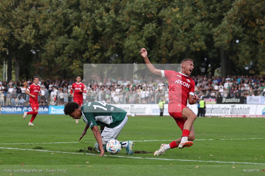 Dominik Ngatie, Sachs Stadion, Schweinfurt, 03.10.2023, sport, action, BFV, Saison 2023/2024, Fussball, 13. Spieltag, Regionalliga Bayern, FWK, FCS, FC Würzburger Kickers, 1. FC Schweinfurt 1905 - Bild-ID: 2383178