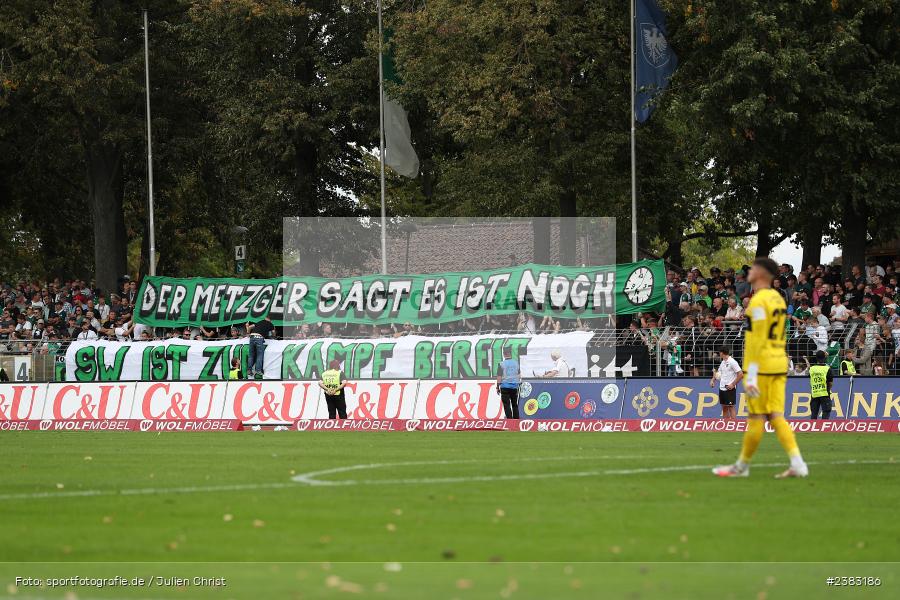 Sachs Stadion, Schweinfurt, 03.10.2023, sport, action, BFV, Saison 2023/2024, Fussball, 13. Spieltag, Regionalliga Bayern, FWK, FCS, FC Würzburger Kickers, 1. FC Schweinfurt 1905 - Bild-ID: 2383186