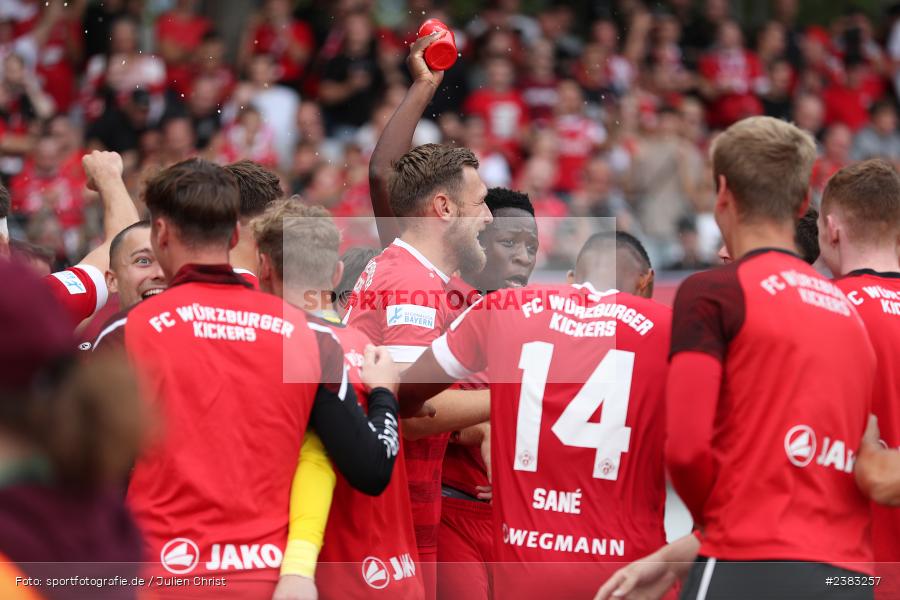 Team, Sachs Stadion, Schweinfurt, 03.10.2023, sport, action, BFV, Saison 2023/2024, Fussball, 13. Spieltag, Regionalliga Bayern, FWK, FCS, FC Würzburger Kickers, 1. FC Schweinfurt 1905 - Bild-ID: 2383257