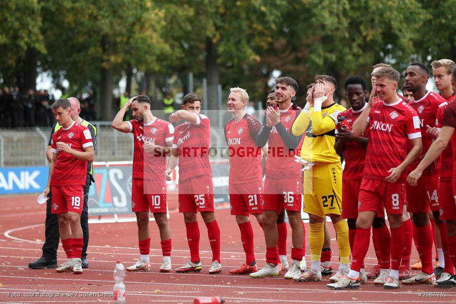 Team, Sachs Stadion, Schweinfurt, 03.10.2023, sport, action, BFV, Saison 2023/2024, Fussball, 13. Spieltag, Regionalliga Bayern, FWK, FCS, FC Würzburger Kickers, 1. FC Schweinfurt 1905 - Bild-ID: 2383262