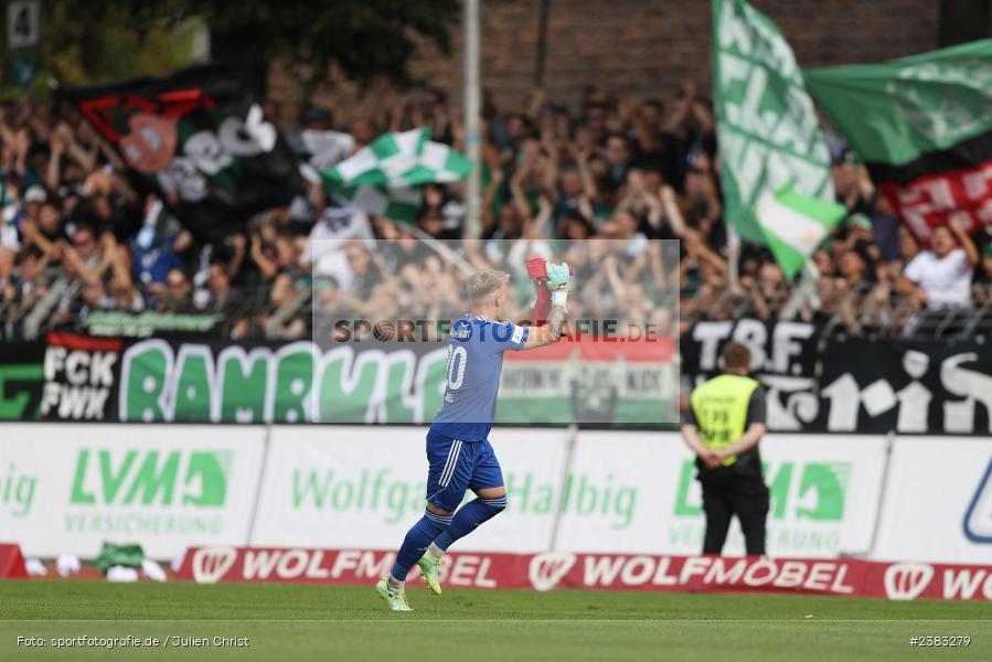 Sachs Stadion, Schweinfurt, 04.10.2023, sport, action, BFV, Saison 2023/2024, Fussball, 13. Spieltag, Regionalliga Bayern, FWK, FCS, FC Würzburger Kickers, 1. FC Schweinfurt 1905 - Bild-ID: 2383279
