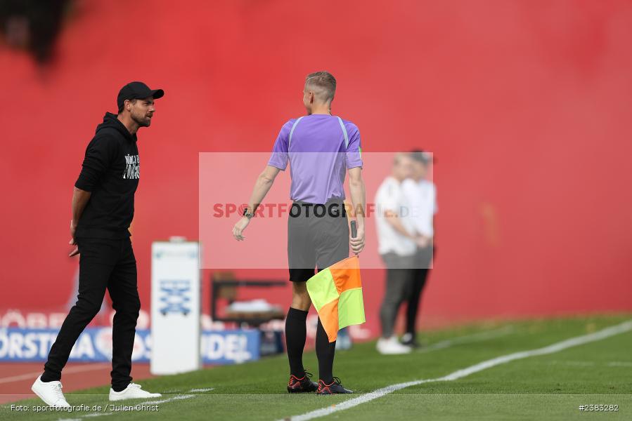 Sachs Stadion, Schweinfurt, 04.10.2023, sport, action, BFV, Saison 2023/2024, Fussball, 13. Spieltag, Regionalliga Bayern, FWK, FCS, FC Würzburger Kickers, 1. FC Schweinfurt 1905 - Bild-ID: 2383282