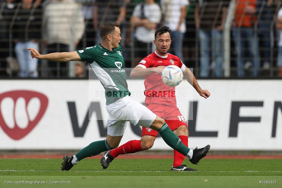 Peter Kurzweg, Sachs Stadion, Schweinfurt, 04.10.2023, sport, action, BFV, Saison 2023/2024, Fussball, 13. Spieltag, Regionalliga Bayern, FWK, FCS, FC Würzburger Kickers, 1. FC Schweinfurt 1905 - Bild-ID: 2383321