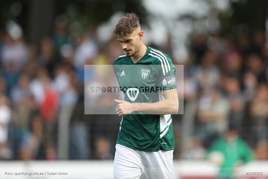 Luca Trslic, Sachs Stadion, Schweinfurt, 04.10.2023, sport, action, BFV, Saison 2023/2024, Fussball, 13. Spieltag, Regionalliga Bayern, FWK, FCS, FC Würzburger Kickers, 1. FC Schweinfurt 1905 - Bild-ID: 2383323