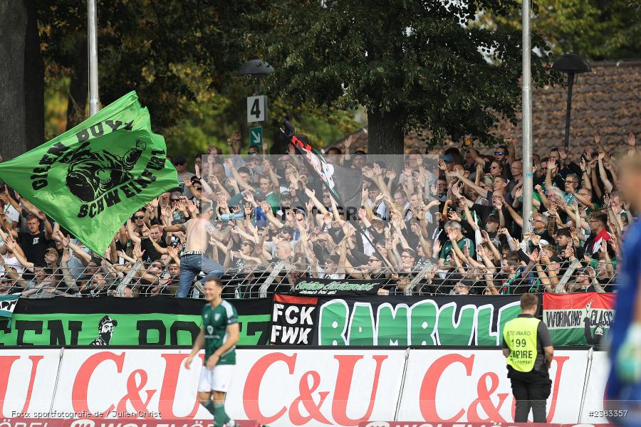 Sachs Stadion, Schweinfurt, 04.10.2023, sport, action, BFV, Saison 2023/2024, Fussball, 13. Spieltag, Regionalliga Bayern, FWK, FCS, FC Würzburger Kickers, 1. FC Schweinfurt 1905 - Bild-ID: 2383357