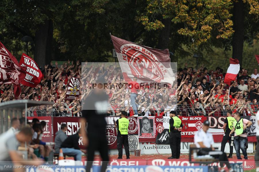 Sachs Stadion, Schweinfurt, 04.10.2023, sport, action, BFV, Saison 2023/2024, Fussball, 13. Spieltag, Regionalliga Bayern, FWK, FCS, FC Würzburger Kickers, 1. FC Schweinfurt 1905 - Bild-ID: 2383360