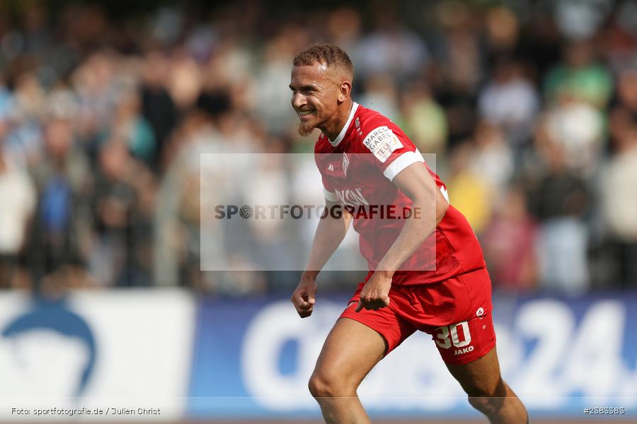 Benyas Solomon Junge-Abiol, Sachs Stadion, Schweinfurt, 04.10.2023, sport, action, BFV, Saison 2023/2024, Fussball, 13. Spieltag, Regionalliga Bayern, FWK, FCS, FC Würzburger Kickers, 1. FC Schweinfurt 1905 - Bild-ID: 2383383