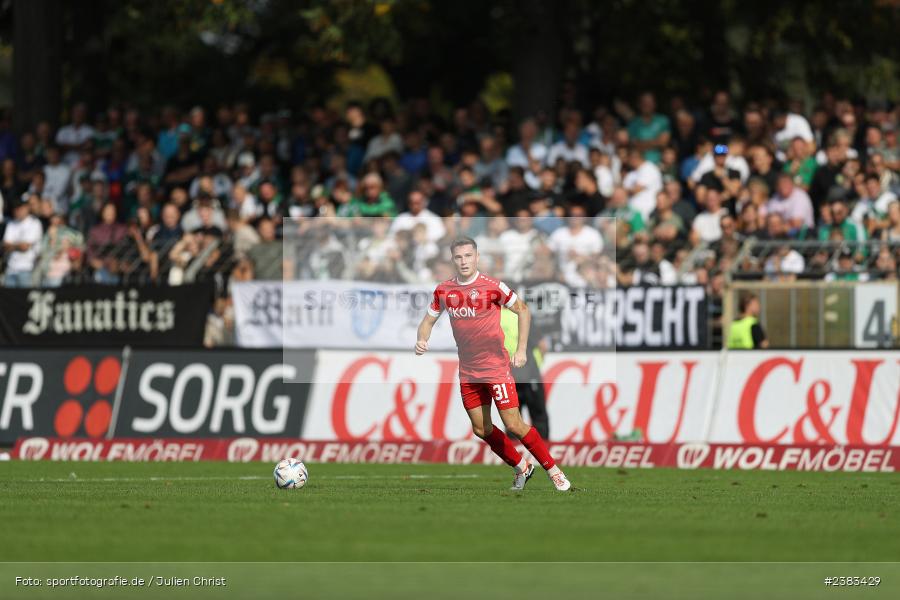 Tim Kraus, Sachs Stadion, Schweinfurt, 04.10.2023, sport, action, BFV, Saison 2023/2024, Fussball, 13. Spieltag, Regionalliga Bayern, FWK, FCS, FC Würzburger Kickers, 1. FC Schweinfurt 1905 - Bild-ID: 2383429