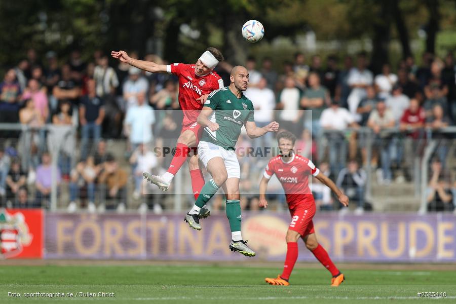 Marius Wegmann, Sachs Stadion, Schweinfurt, 04.10.2023, sport, action, BFV, Saison 2023/2024, Fussball, 13. Spieltag, Regionalliga Bayern, FWK, FCS, FC Würzburger Kickers, 1. FC Schweinfurt 1905 - Bild-ID: 2383440