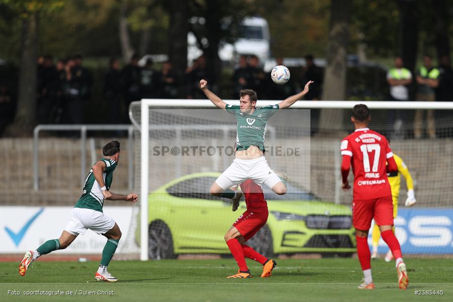 Fabio Bozesan, Sachs Stadion, Schweinfurt, 04.10.2023, sport, action, BFV, Saison 2023/2024, Fussball, 13. Spieltag, Regionalliga Bayern, FWK, FCS, FC Würzburger Kickers, 1. FC Schweinfurt 1905 - Bild-ID: 2383445