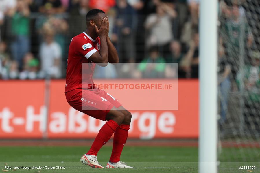 Saliou Sané, Sachs Stadion, Schweinfurt, 04.10.2023, sport, action, BFV, Saison 2023/2024, Fussball, 13. Spieltag, Regionalliga Bayern, FWK, FCS, FC Würzburger Kickers, 1. FC Schweinfurt 1905 - Bild-ID: 2383457