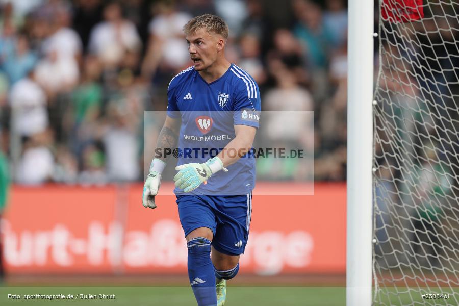 Lukas Wenzel, Sachs Stadion, Schweinfurt, 04.10.2023, sport, action, BFV, Saison 2023/2024, Fussball, 13. Spieltag, Regionalliga Bayern, FWK, FCS, FC Würzburger Kickers, 1. FC Schweinfurt 1905 - Bild-ID: 2383461