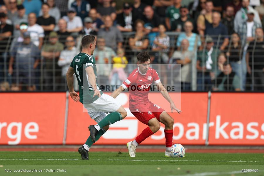 Pascal Moll, Sachs Stadion, Schweinfurt, 04.10.2023, sport, action, BFV, Saison 2023/2024, Fussball, 13. Spieltag, Regionalliga Bayern, FWK, FCS, FC Würzburger Kickers, 1. FC Schweinfurt 1905 - Bild-ID: 2383464