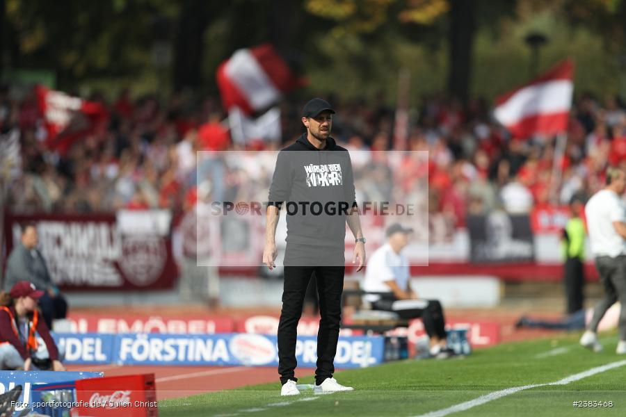 Marco Wildersinn, Sachs Stadion, Schweinfurt, 04.10.2023, sport, action, BFV, Saison 2023/2024, Fussball, 13. Spieltag, Regionalliga Bayern, FWK, FCS, FC Würzburger Kickers, 1. FC Schweinfurt 1905 - Bild-ID: 2383468