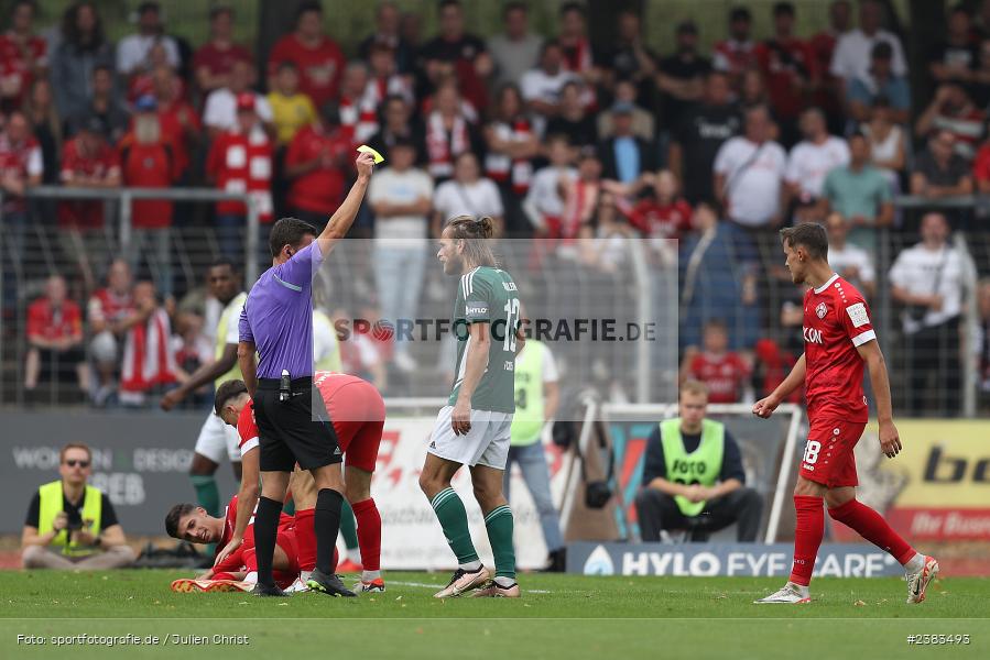 Sachs Stadion, Schweinfurt, 04.10.2023, sport, action, BFV, Saison 2023/2024, Fussball, 13. Spieltag, Regionalliga Bayern, FWK, FCS, FC Würzburger Kickers, 1. FC Schweinfurt 1905 - Bild-ID: 2383493