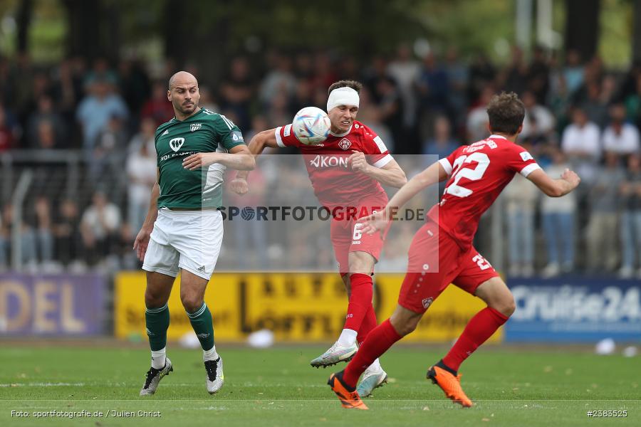 Marius Wegmann, Sachs Stadion, Schweinfurt, 04.10.2023, sport, action, BFV, Saison 2023/2024, Fussball, 13. Spieltag, Regionalliga Bayern, FWK, FCS, FC Würzburger Kickers, 1. FC Schweinfurt 1905 - Bild-ID: 2383525