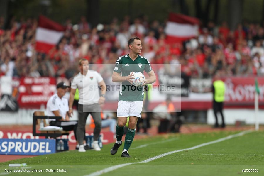 Sachs Stadion, Schweinfurt, 04.10.2023, sport, action, BFV, Saison 2023/2024, Fussball, 13. Spieltag, Regionalliga Bayern, FWK, FCS, FC Würzburger Kickers, 1. FC Schweinfurt 1905 - Bild-ID: 2383536