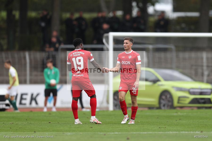 Sachs Stadion, Schweinfurt, 04.10.2023, sport, action, BFV, Saison 2023/2024, Fussball, 13. Spieltag, Regionalliga Bayern, FWK, FCS, FC Würzburger Kickers, 1. FC Schweinfurt 1905 - Bild-ID: 2383546