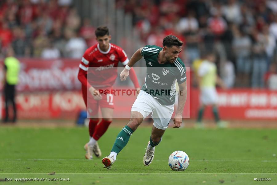 Sachs Stadion, Schweinfurt, 04.10.2023, sport, action, BFV, Saison 2023/2024, Fussball, 13. Spieltag, Regionalliga Bayern, FWK, FCS, FC Würzburger Kickers, 1. FC Schweinfurt 1905 - Bild-ID: 2383569