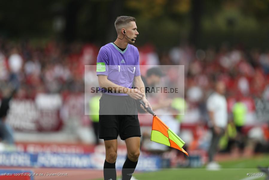 Sachs Stadion, Schweinfurt, 04.10.2023, sport, action, BFV, Saison 2023/2024, Fussball, 13. Spieltag, Regionalliga Bayern, FWK, FCS, FC Würzburger Kickers, 1. FC Schweinfurt 1905 - Bild-ID: 2383572