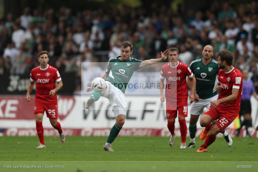 Sachs Stadion, Schweinfurt, 04.10.2023, sport, action, BFV, Saison 2023/2024, Fussball, 13. Spieltag, Regionalliga Bayern, FWK, FCS, FC Würzburger Kickers, 1. FC Schweinfurt 1905 - Bild-ID: 2383581