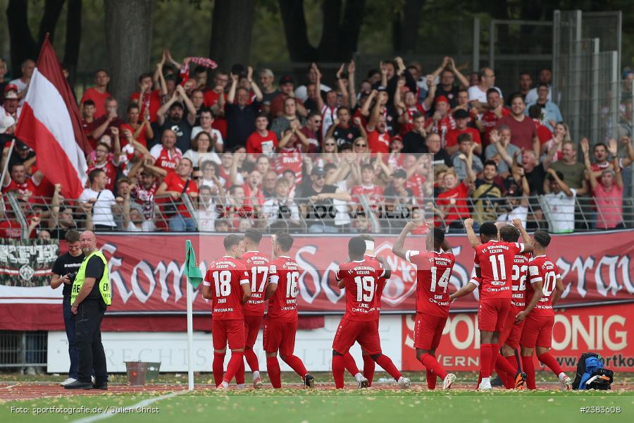 Sachs Stadion, Schweinfurt, 04.10.2023, sport, action, BFV, Saison 2023/2024, Fussball, 13. Spieltag, Regionalliga Bayern, FWK, FCS, FC Würzburger Kickers, 1. FC Schweinfurt 1905 - Bild-ID: 2383608