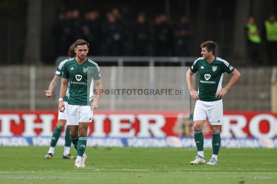 Sachs Stadion, Schweinfurt, 04.10.2023, sport, action, BFV, Saison 2023/2024, Fussball, 13. Spieltag, Regionalliga Bayern, FWK, FCS, FC Würzburger Kickers, 1. FC Schweinfurt 1905 - Bild-ID: 2383614