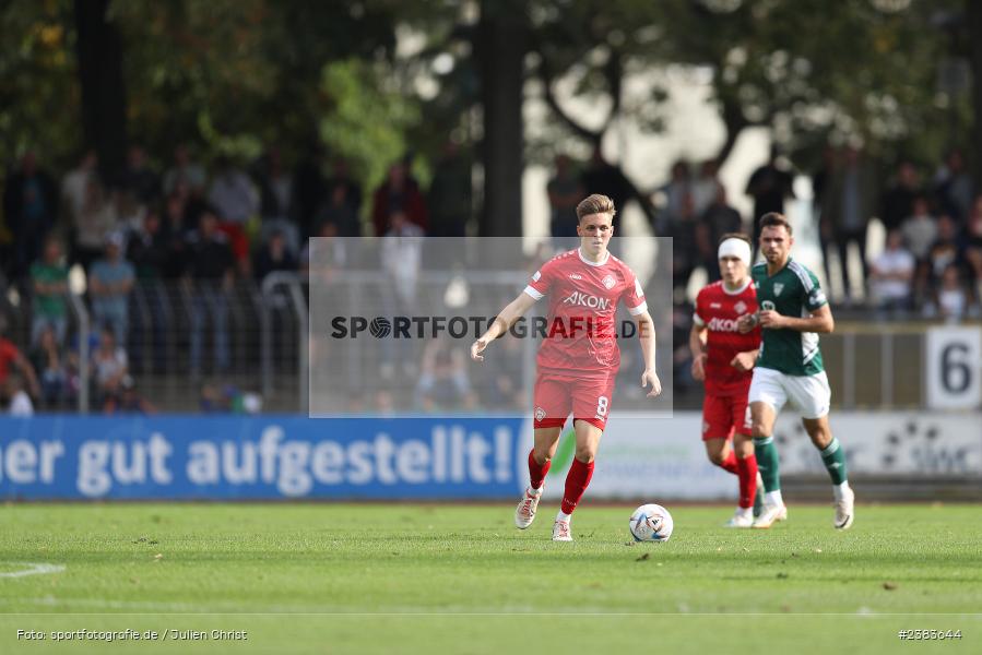 Sachs Stadion, Schweinfurt, 04.10.2023, sport, action, BFV, Saison 2023/2024, Fussball, 13. Spieltag, Regionalliga Bayern, FWK, FCS, FC Würzburger Kickers, 1. FC Schweinfurt 1905 - Bild-ID: 2383644