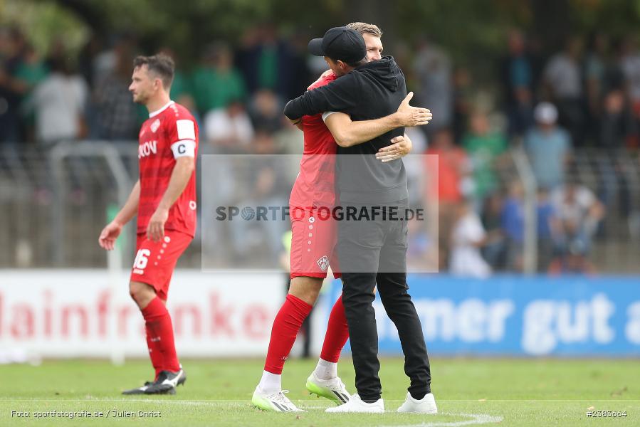 Sachs Stadion, Schweinfurt, 04.10.2023, sport, action, BFV, Saison 2023/2024, Fussball, 13. Spieltag, Regionalliga Bayern, FWK, FCS, FC Würzburger Kickers, 1. FC Schweinfurt 1905 - Bild-ID: 2383664