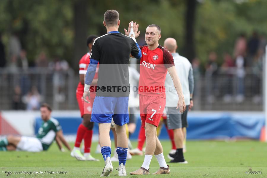 Sachs Stadion, Schweinfurt, 04.10.2023, sport, action, BFV, Saison 2023/2024, Fussball, 13. Spieltag, Regionalliga Bayern, FWK, FCS, FC Würzburger Kickers, 1. FC Schweinfurt 1905 - Bild-ID: 2383672