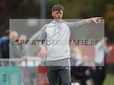 Fotos von FC Würzburger Kickers - Karlsruher SC auf sportfotografie.de