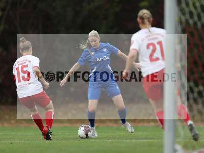 Fotos von FC Würzburger Kickers - Karlsruher SC auf sportfotografie.de