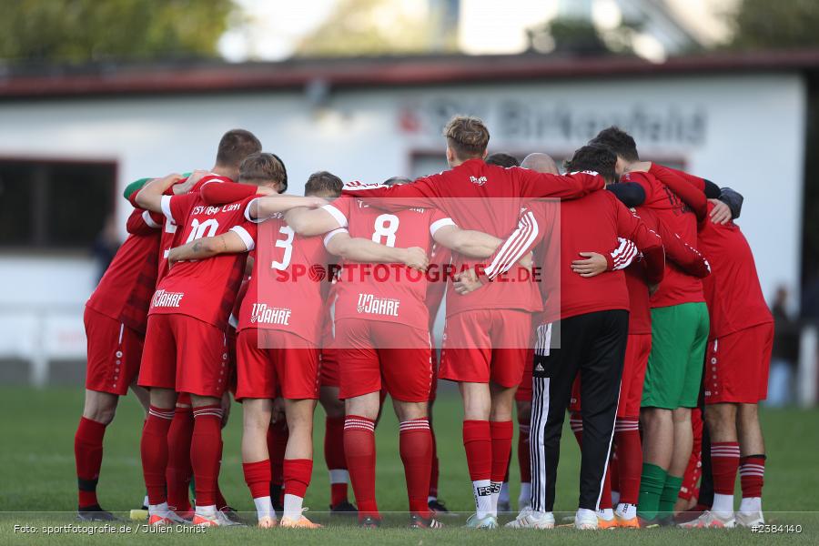 Mannschaftskreis, Sportgelände, Birkenfeld, 14.10.2023, BFV, sport, action, Saison 2023/2024, Fussball, 13. Spieltag, Bezirksliga Unterfranken West, TSV, SVB, TSV Lohr, SV Birkenfeld - Bild-ID: 2384140
