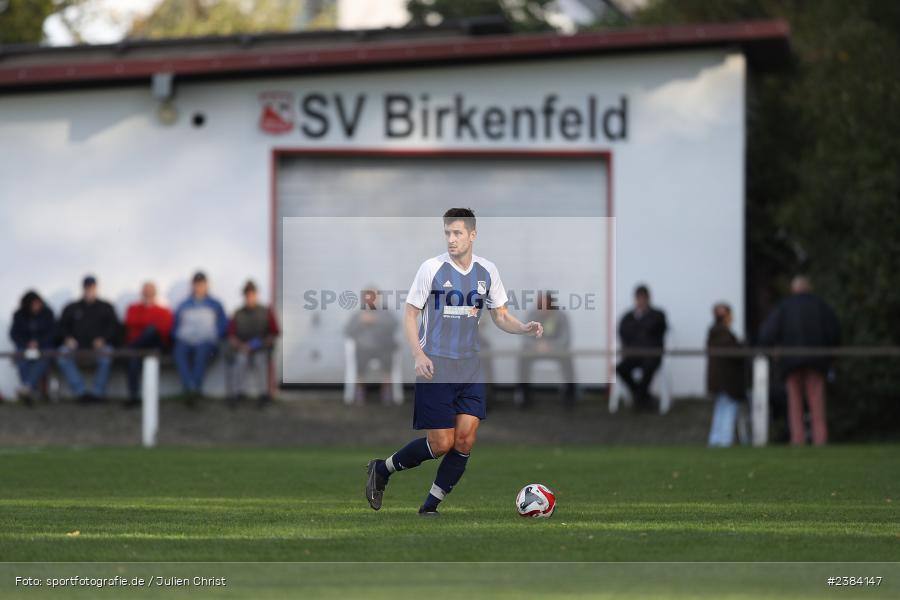 Sportgelände, Birkenfeld, 14.10.2023, BFV, sport, action, Saison 2023/2024, Fussball, 13. Spieltag, Bezirksliga Unterfranken West, TSV, SVB, TSV Lohr, SV Birkenfeld - Bild-ID: 2384147
