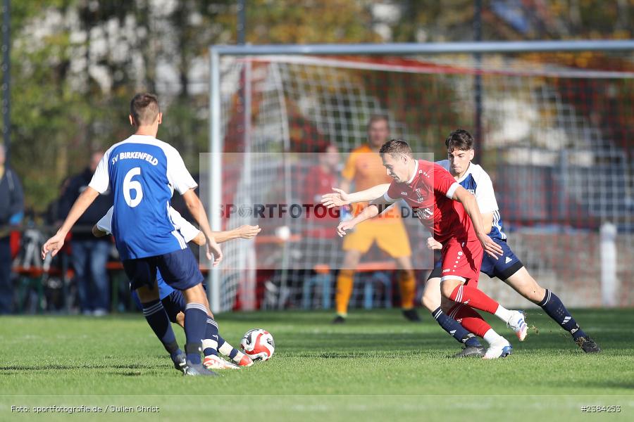 Sportgelände, Birkenfeld, 14.10.2023, BFV, sport, action, Saison 2023/2024, Fussball, 13. Spieltag, Bezirksliga Unterfranken West, TSV, SVB, TSV Lohr, SV Birkenfeld - Bild-ID: 2384253