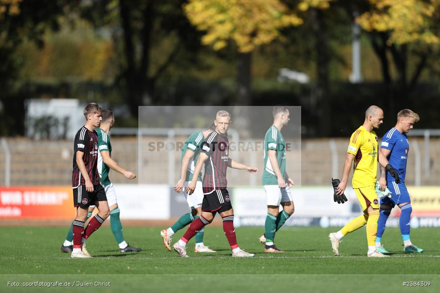 Sachs-Stadion, Schweinfurt, 15.10.2023, BFV, Fussball, sport, action, Saison 2023/2024, 15. Spieltag, Regionalliga Bayern, FCN, FCS, 1. FC Nürnberg II, 1. FC Schweinfurt 1905 - Bild-ID: 2384309