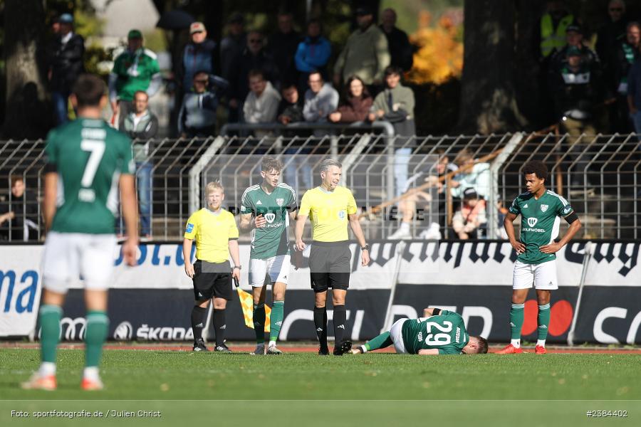 Sachs-Stadion, Schweinfurt, 15.10.2023, BFV, Fussball, sport, action, Saison 2023/2024, 15. Spieltag, Regionalliga Bayern, FCN, FCS, 1. FC Nürnberg II, 1. FC Schweinfurt 1905 - Bild-ID: 2384402