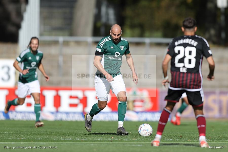 Sachs-Stadion, Schweinfurt, 15.10.2023, BFV, Fussball, sport, action, Saison 2023/2024, 15. Spieltag, Regionalliga Bayern, FCN, FCS, 1. FC Nürnberg II, 1. FC Schweinfurt 1905 - Bild-ID: 2384429