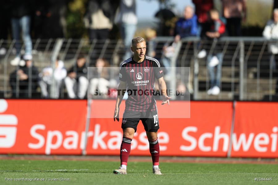 Benedikt Kirsch, Sachs-Stadion, Schweinfurt, 15.10.2023, BFV, Fussball, sport, action, Saison 2023/2024, 15. Spieltag, Regionalliga Bayern, FCN, FCS, 1. FC Nürnberg II, 1. FC Schweinfurt 1905 - Bild-ID: 2384445