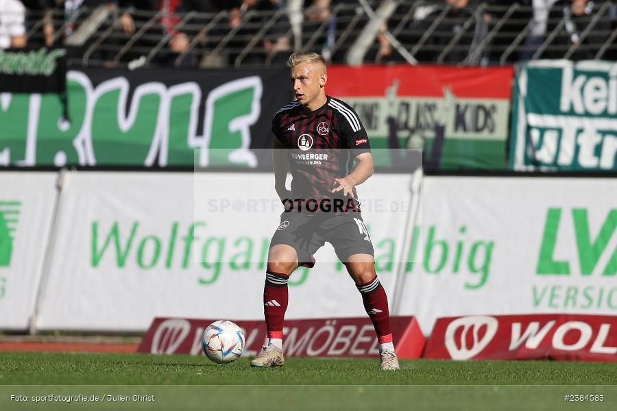 Sachs-Stadion, Schweinfurt, 15.10.2023, BFV, Fussball, sport, action, Saison 2023/2024, 15. Spieltag, Regionalliga Bayern, FCN, FCS, 1. FC Nürnberg II, 1. FC Schweinfurt 1905 - Bild-ID: 2384583