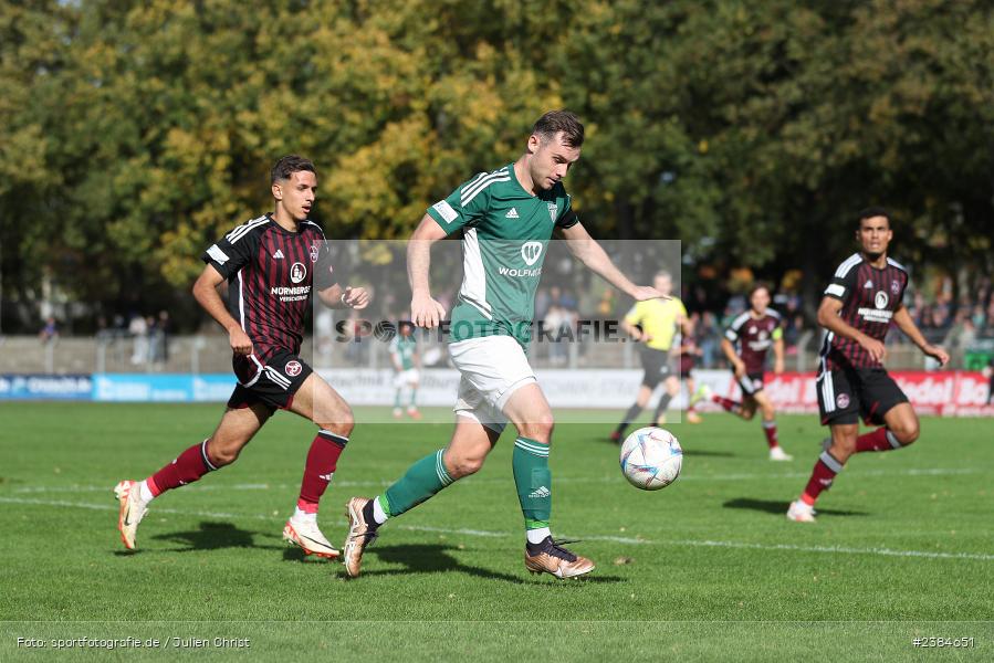 Sachs-Stadion, Schweinfurt, 15.10.2023, BFV, Fussball, sport, action, Saison 2023/2024, 15. Spieltag, Regionalliga Bayern, FCN, FCS, 1. FC Nürnberg II, 1. FC Schweinfurt 1905 - Bild-ID: 2384651