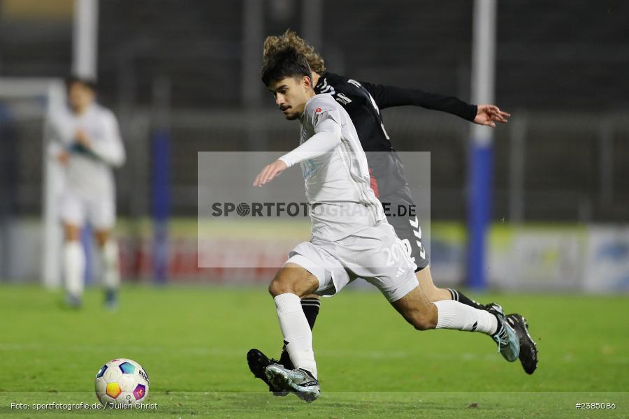 Stadion am Schönbusch, Aschaffenburg, 17.10.2023, BFV, Fussball, sport, action, Saison 2023/2024, 16. Spieltag, Regionalliga Bayern, AUB, SVA, TSV Aubstadt, SV Viktoria Aschaffenburg - Bild-ID: 2385086