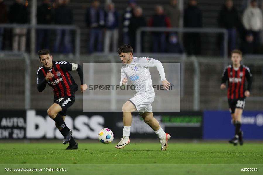 Stadion am Schönbusch, Aschaffenburg, 17.10.2023, BFV, Fussball, sport, action, Saison 2023/2024, 16. Spieltag, Regionalliga Bayern, AUB, SVA, TSV Aubstadt, SV Viktoria Aschaffenburg - Bild-ID: 2385095